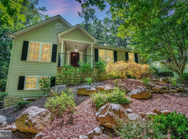 142 LARKSPUR LANE, LOCUST GROVE, VA 22508