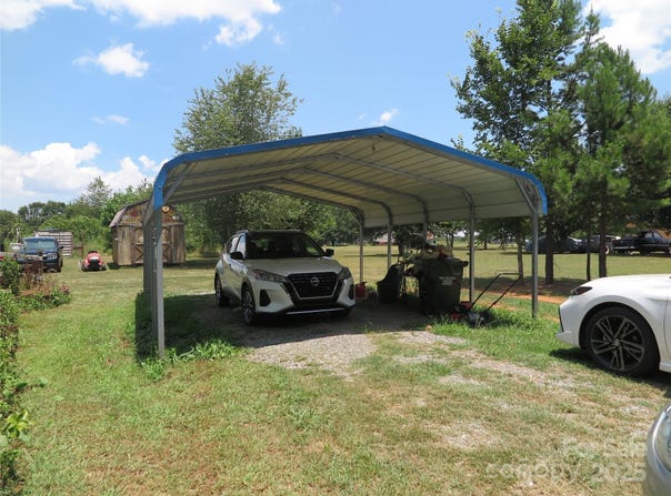 805 Hephzibah Church Road, Crouse, NC 28033