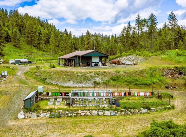 1631 P BONANZA HILL RD N, EVANS, WA 99126