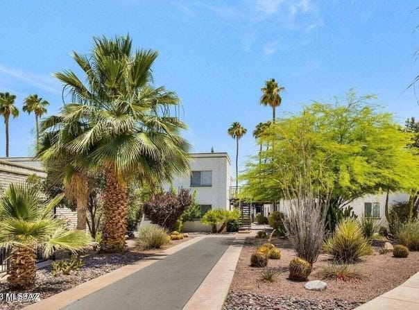 8450 E Old Spanish Trail, Tucson, AZ 85710