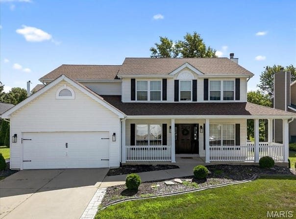 34 Lace Bark Court, O'Fallon, MO 63368