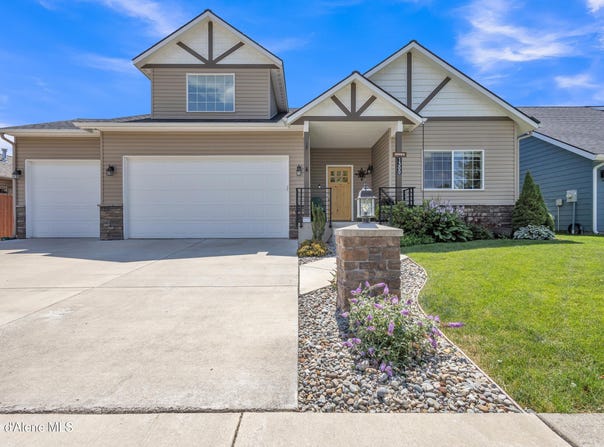 1300 E Triumph Ave, Post Falls, ID 83854