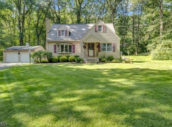 114 Hartmans Corner Rd, Washington Twp., NJ 07882-4376