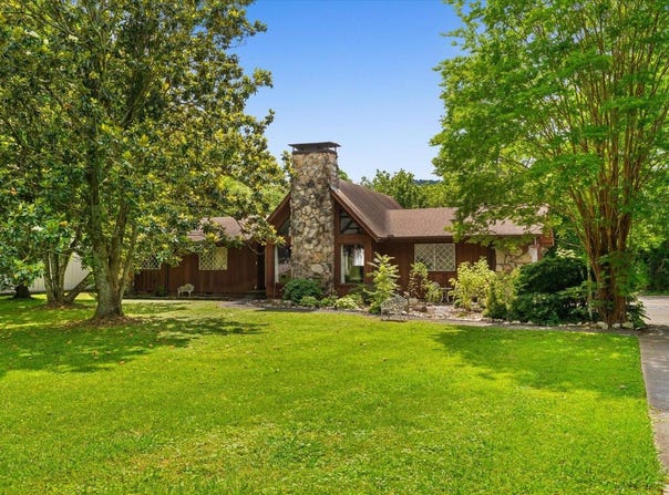 313 N Tibbs Road, Dalton, GA 30720
