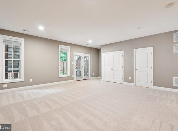 347 CALDWELL TERRACE SE, LEESBURG, VA 20175