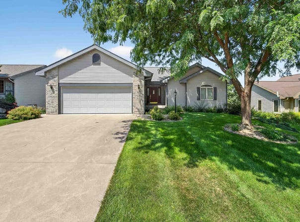 5574 Bantry Lane, Fitchburg, WI 53711