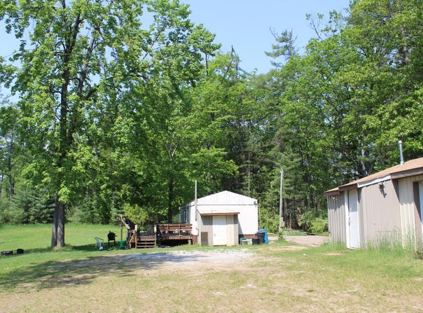 1864 Lenroy Valley Road, Luzerne, MI 48636