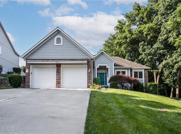 17801 E 30th Street S, Independence, MO 64057
