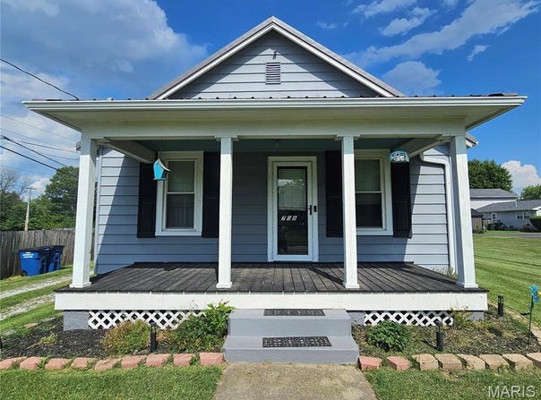 708 S Saint Louis Street, Sparta, IL 62286