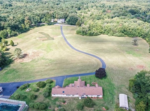 240 Smith Street, Attleboro, MA 02703