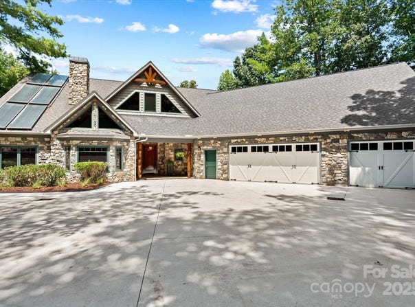 16 Royal Vista Way, Granite Falls, NC 28630