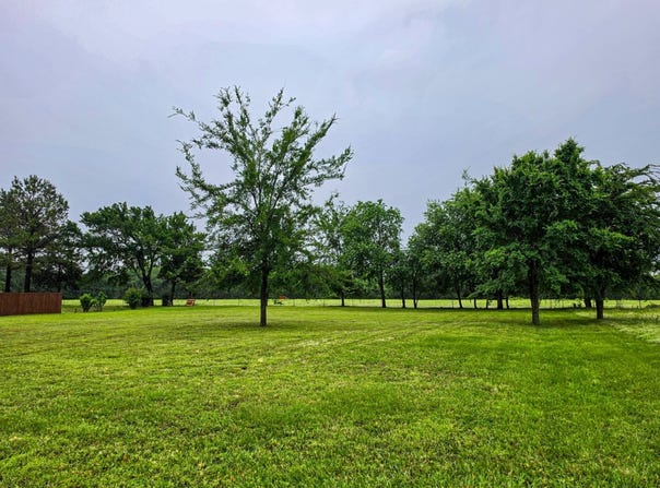 101 Mony St, Shady Point, OK 74956