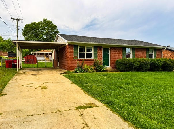 113 Hillway Lane, Frankfort, KY 40601