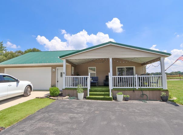 6021 N Harding Court, Monticello, IN 47960
