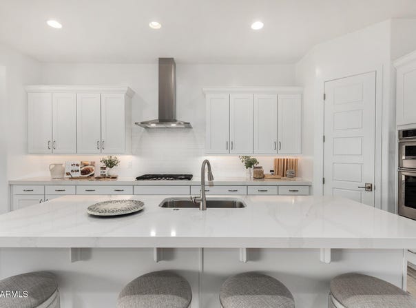 3742 N SHENANDOAH --, Mesa, AZ 85215