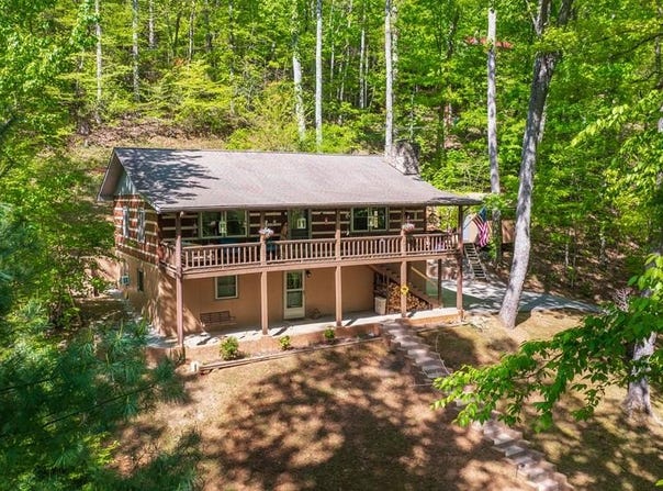 541 Trimont Mountain Trl, Franklin, NC 28734