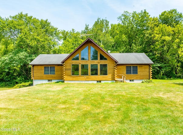 2640 State Route 203, Kinderhook, NY 12184