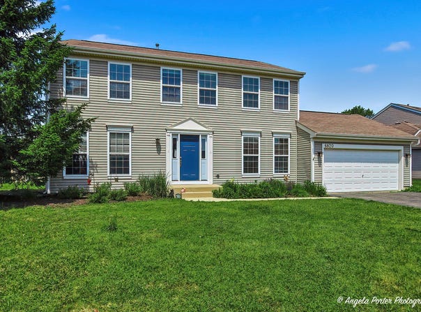 6820 Ayre Drive, McHenry, IL 60050