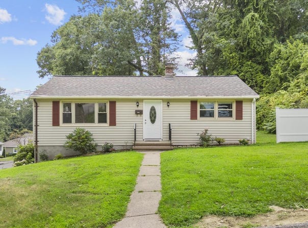 117 Arden Road, Waterbury, CT 06708