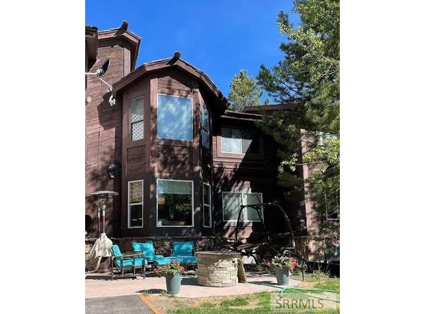 4143 Huckleberry Lane, Island Park, ID 83429
