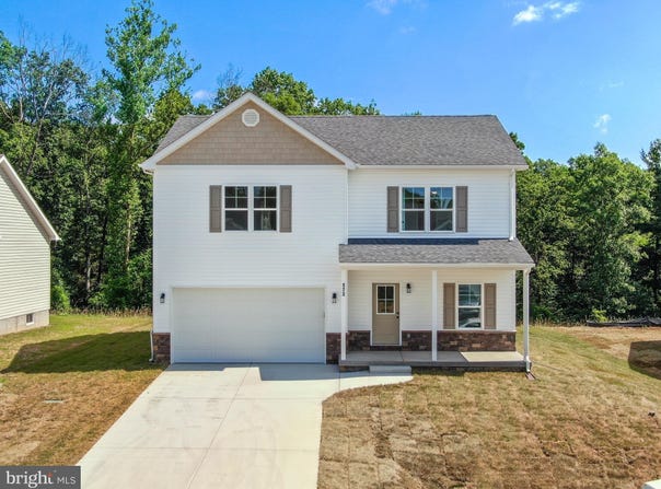 173 LARIMAR LANE, INWOOD, WV 25428