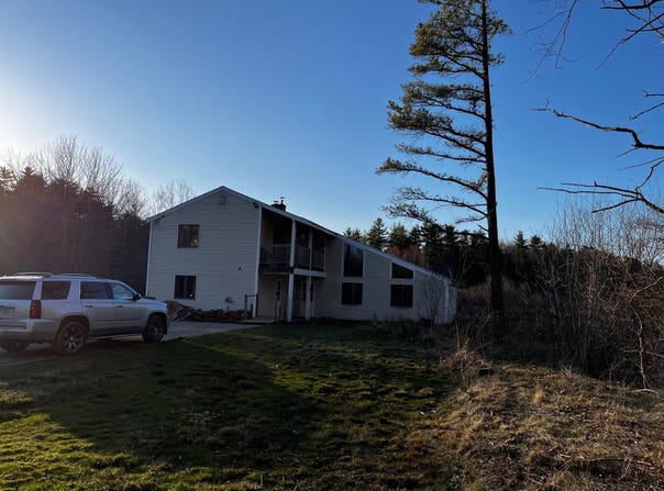 133 Stratham Heights Road, Stratham, NH 03885