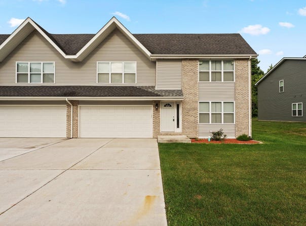 5888 Adams Street, Merrillville, IN 46410