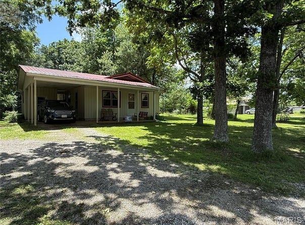 12225 Highway 17, Success, MO 65570