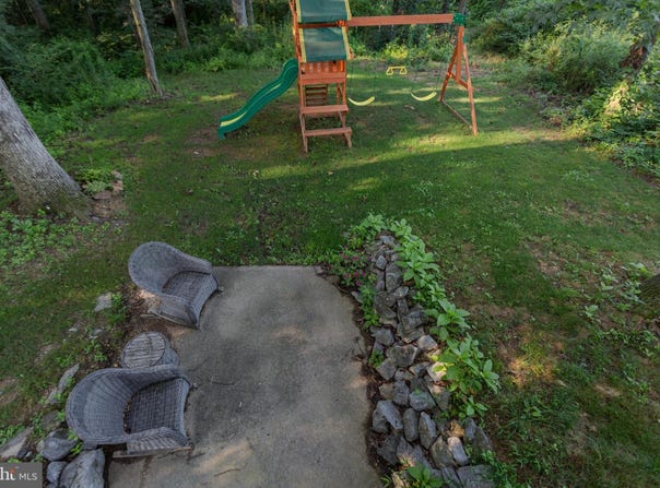 2334 FISHER ROAD, CHAMBERSBURG, PA 17202