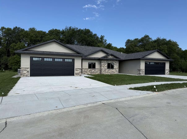 1503 Regency Circle North, Norfolk, NE 68701