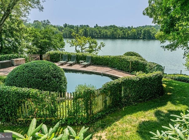697 PROSPECT AVENUE, PRINCETON, NJ 08540