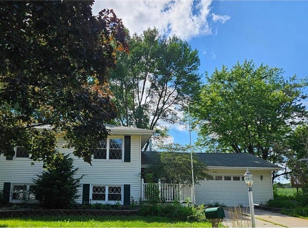 2161 Highland Avenue, Albert Lea, MN 56007