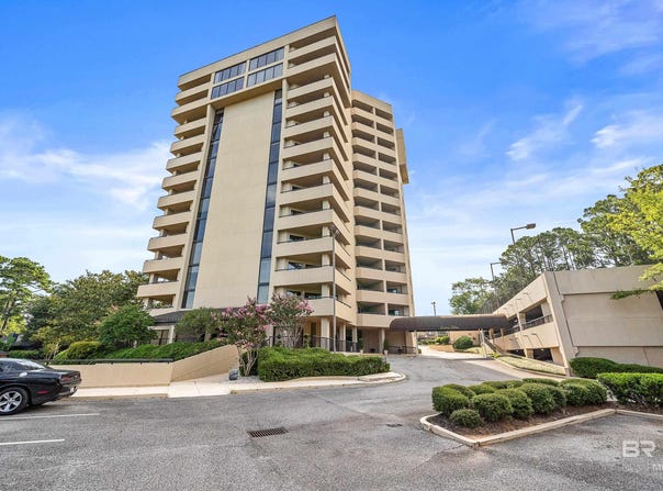 100 Tower Drive, Daphne, AL 36526