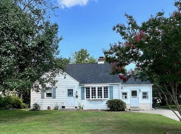 151 MOORE AVENUE, BARRINGTON, NJ 08007