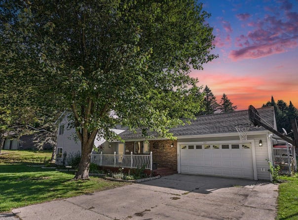 127 Blossom Avenue, Cadillac, MI 49601