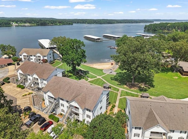 200 Pleasant Place Unit C-5, SPRINGVILLE, TN 38256