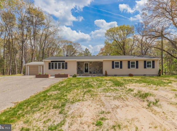24247 OLD MEADOW ROAD, SEAFORD, DE 19973