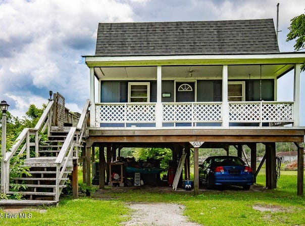 503 & 505 Vandemere Road, Bayboro, NC 28515