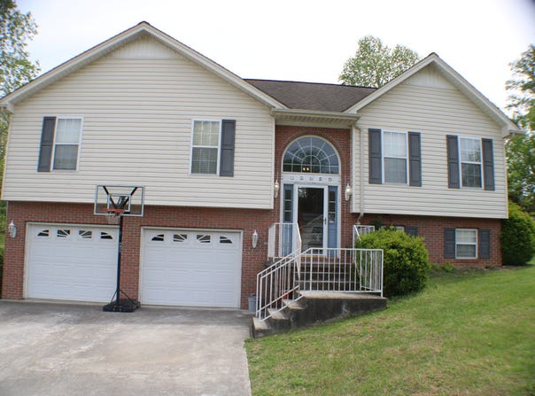 825 South 28th Street, Middlesboro, KY 40965