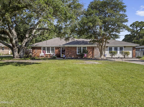 56 53rd Street, Gulfport, MS 39507
