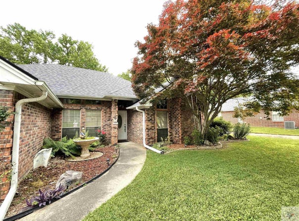 130 Westline Road, Wake Village, TX 75501