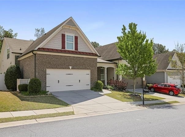 123 Heritage Pointe, Woodstock, GA 30189