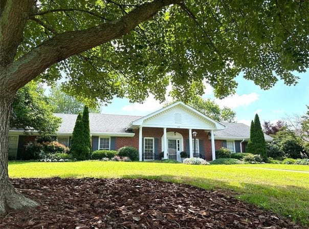 155 BENT GRASS Drive, Roswell, GA 30076