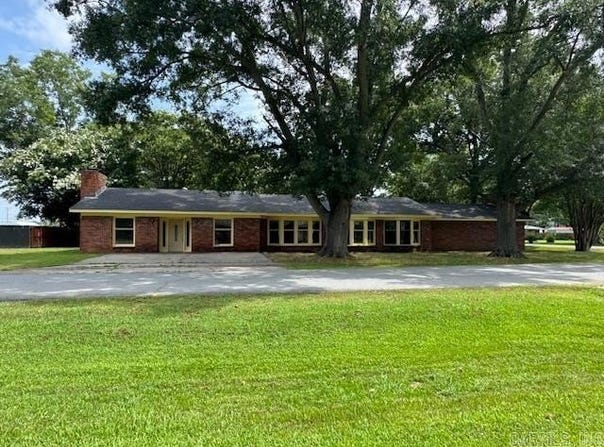 602 W Hoyle Street, Hazen, AR 72064