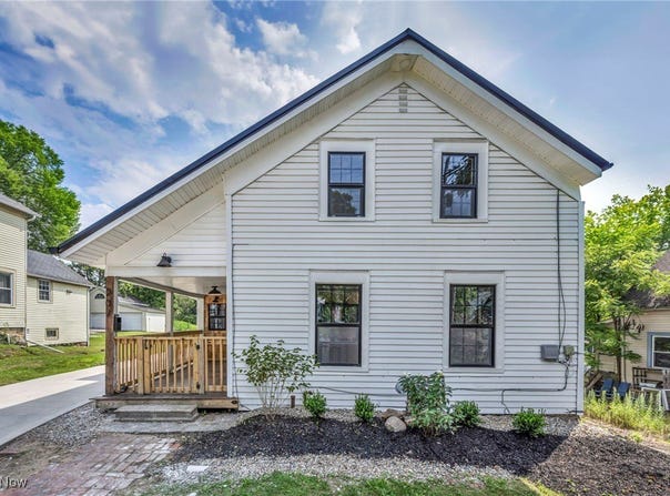 207 Water Street, Chardon, OH 44024