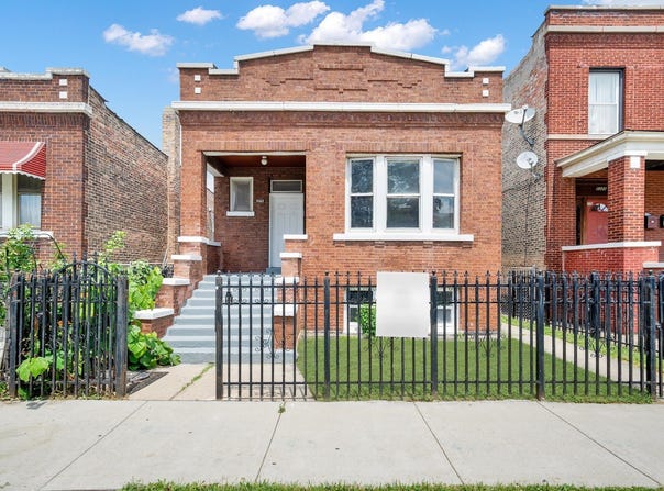 5322 W 22nd Place, Cicero, IL 60804