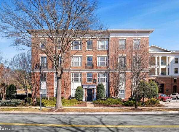 7 BOOTH ST #402, GAITHERSBURG, MD 20878