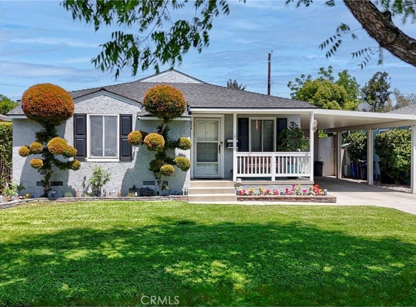 2120 N Rose Street, Burbank, CA 91505