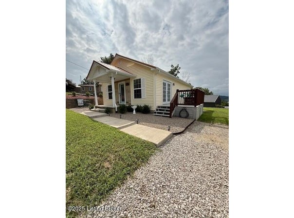 827 Lakeview Cir, Clarkson, KY 42726