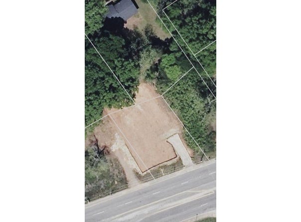 107 Brook St., Abbeville, SC 29620